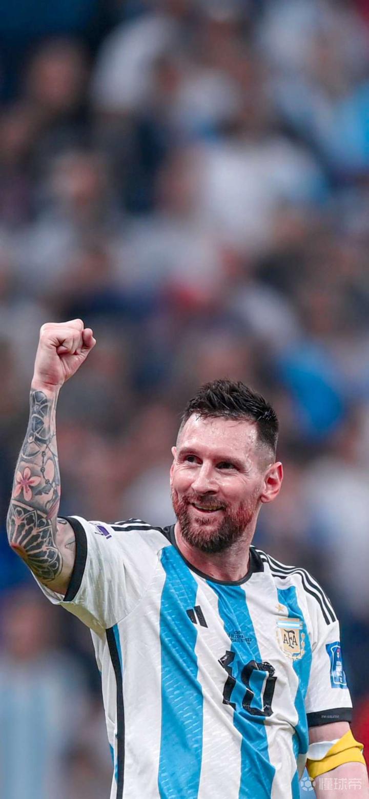 德比迎来关键胜利，米兰升至意甲积分榜第二（关键德比告捷，AC米兰跃居意甲第二）